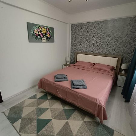New House In Ultra Center Near Iulius & Palas Mall ยาช ภายนอก รูปภาพ