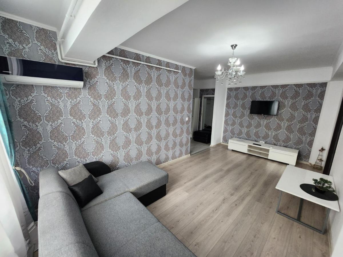 New House In Ultra Center Near Iulius & Palas Mall ยาช ภายนอก รูปภาพ