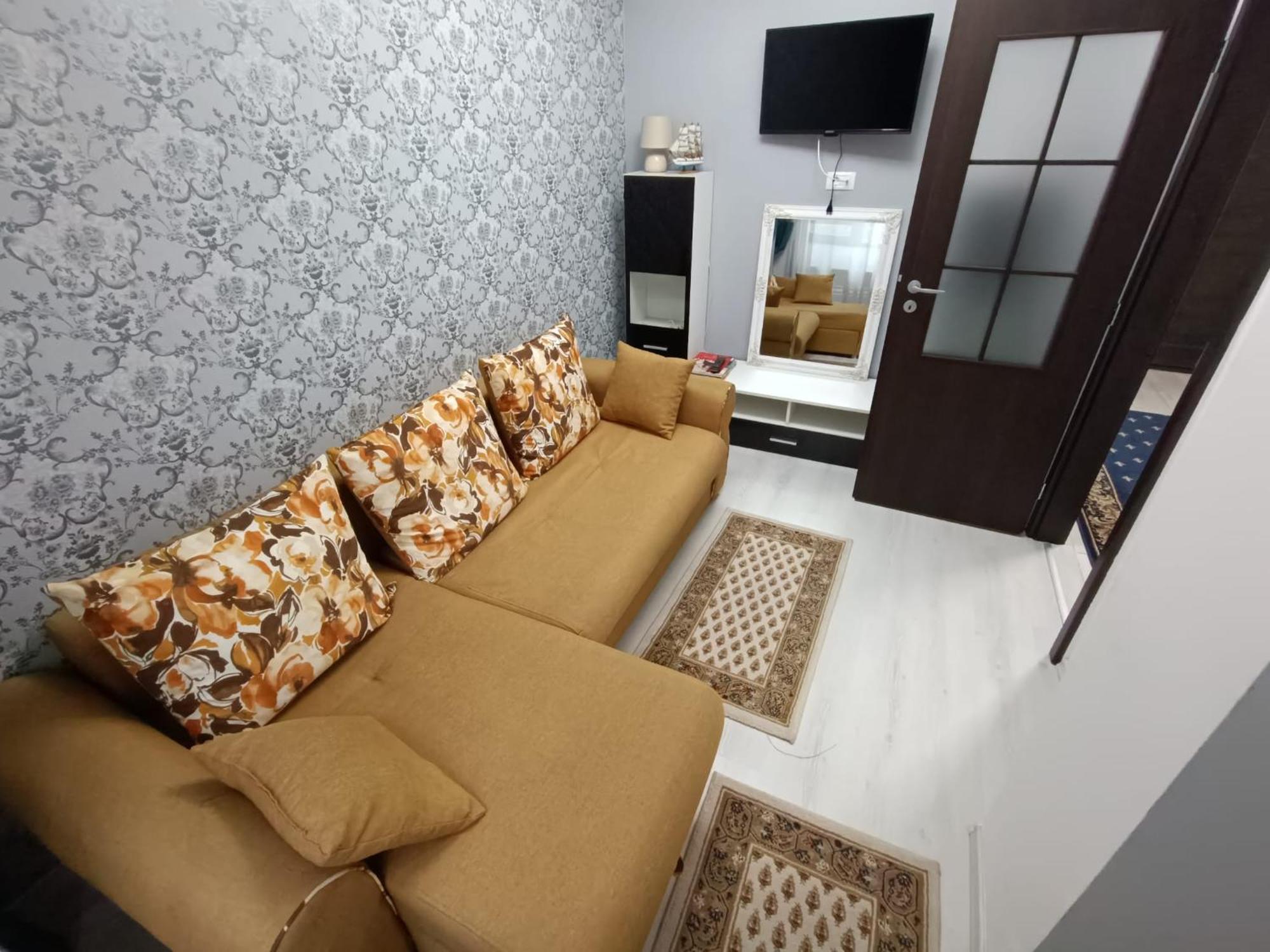 New House In Ultra Center Near Iulius & Palas Mall ยาช ภายนอก รูปภาพ